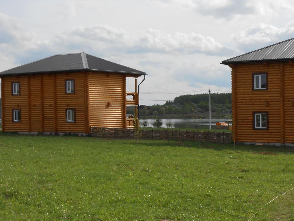 Baza Otdykha Osetrovo Hotell Burakovo  Exteriör bild