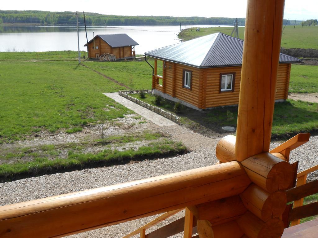 Baza Otdykha Osetrovo Hotell Burakovo  Exteriör bild